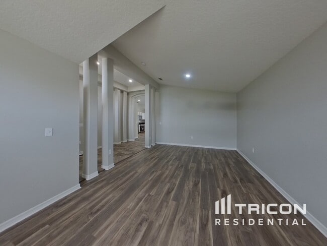 Foto del edificio - 2684 Willow Glen Cir