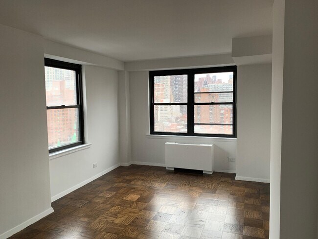 Foto del edificio - XL 2 Bdr, 2 Bth | Luxury Doorman | Empire State Views