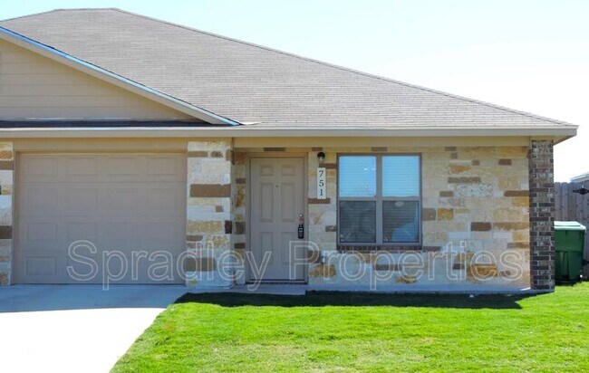 Foto del edificio - 751 Laila Ln