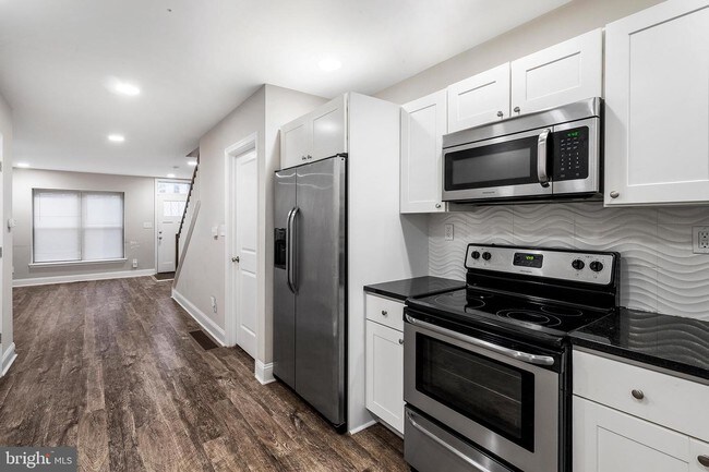 Building Photo - 2638 Gerritt St