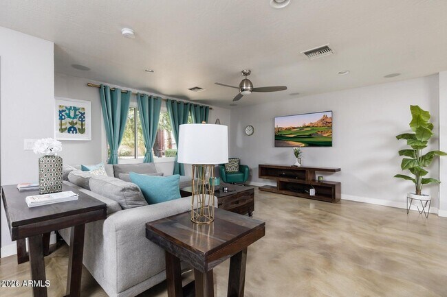 Foto del edificio - 5225 N 83rd Pl