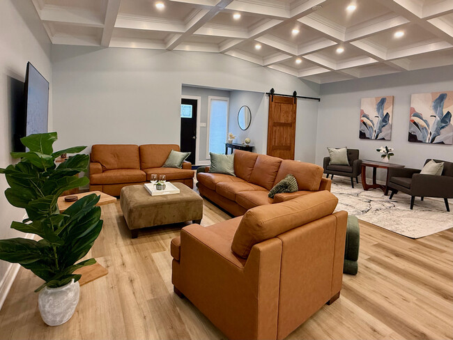 Building Photo - 7210 Gold Grove Pl