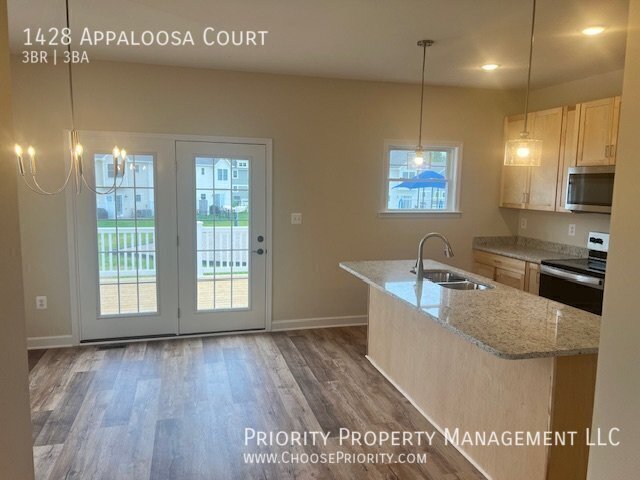 Foto del edificio - 1428 Appaloosa Ct