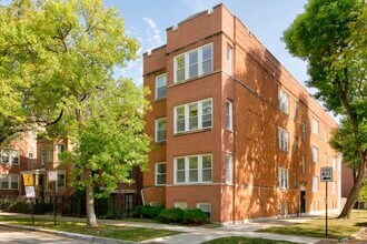 Building Photo - 3720 W Altgeld St