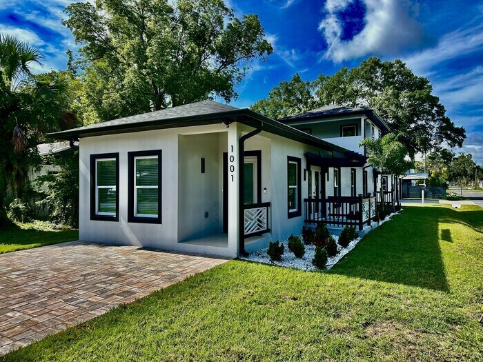 BRAND NEW CONSTRUCTION in the Heart of Pla... - BRAND NEW CONSTRUCTION in the Heart of Pla...
