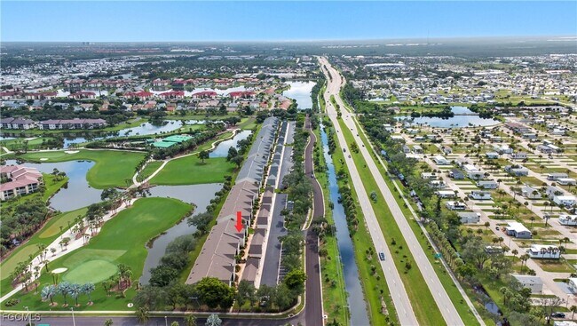 Foto del edificio - 12250 Kelly Greens Blvd