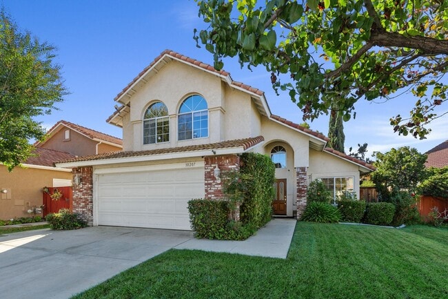 Building Photo - 30207 Silver Ridge Ct