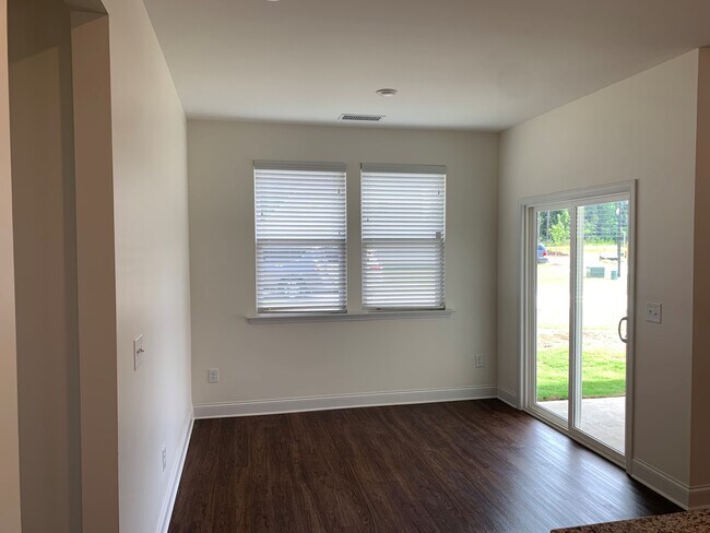 Building Photo - 174 Pullen Drive