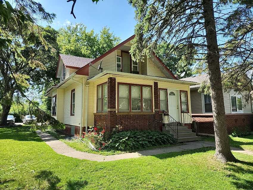 Primary Photo - 28 Fulton Ave