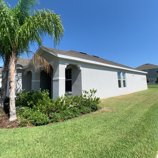 Building Photo - 4043 Cypress Glades Ln