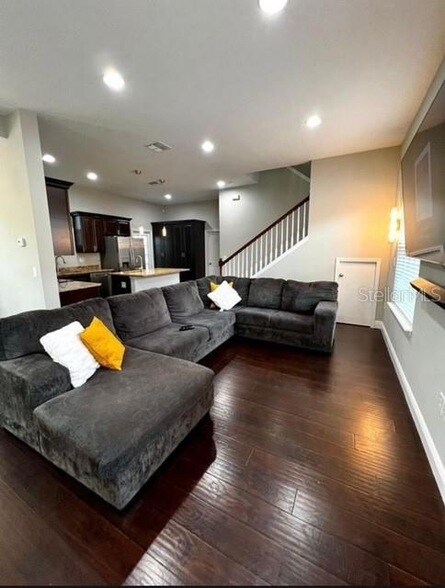 Foto del edificio - 1704 N Shore Terrace