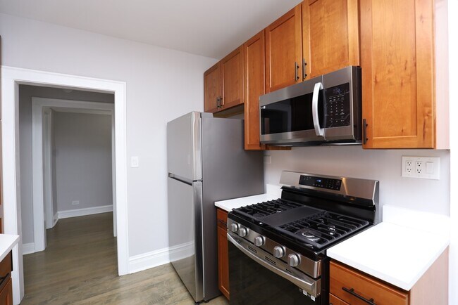 Foto del edificio - 1352 W Carmen Ave