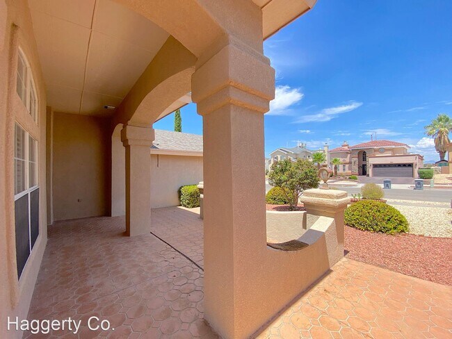 Foto del edificio - 3 br, 2 bath House - 7042 Black Ridge