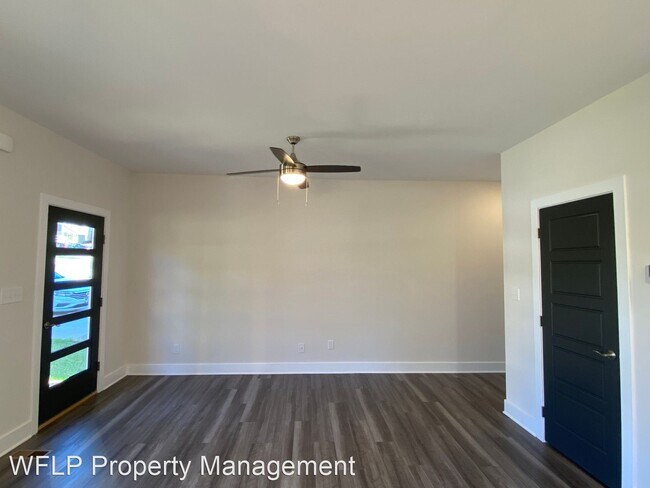 Foto del edificio - 3 br, 2.5 bath House - 3051 Fulton St