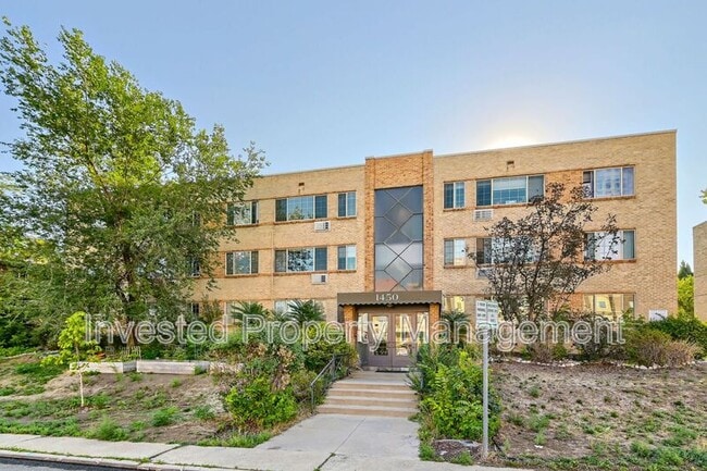 Building Photo - 1450 Albion St