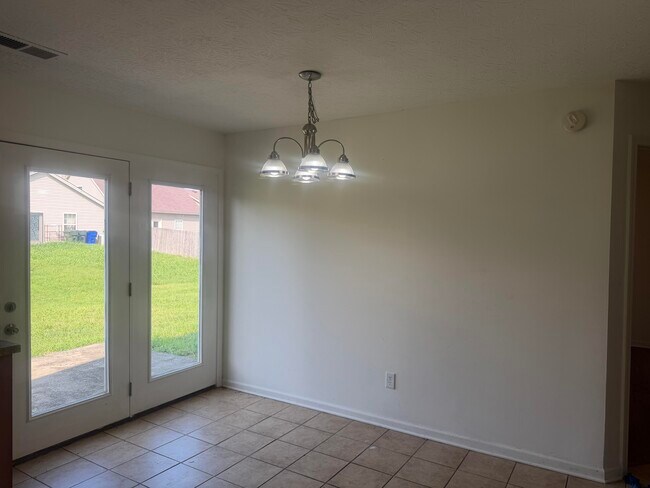 Building Photo - 2593 Rockaway Pl