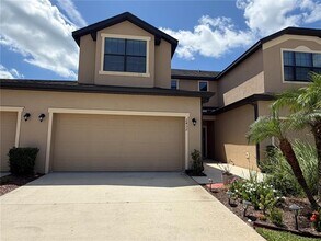 Building Photo - 2432 Seven Oaks Dr
