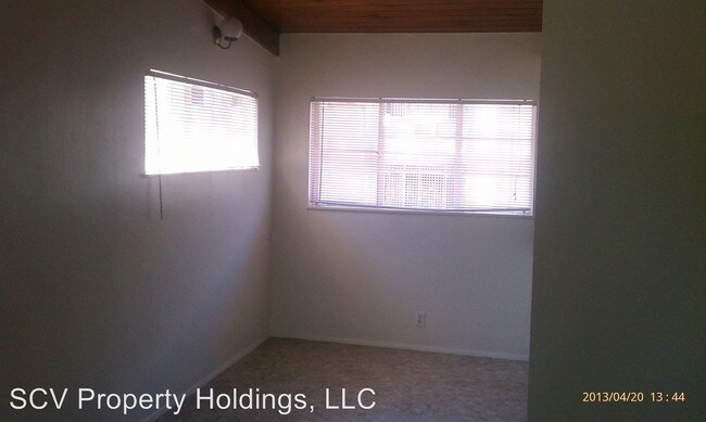 Building Photo - 14020 Foothill Blvd