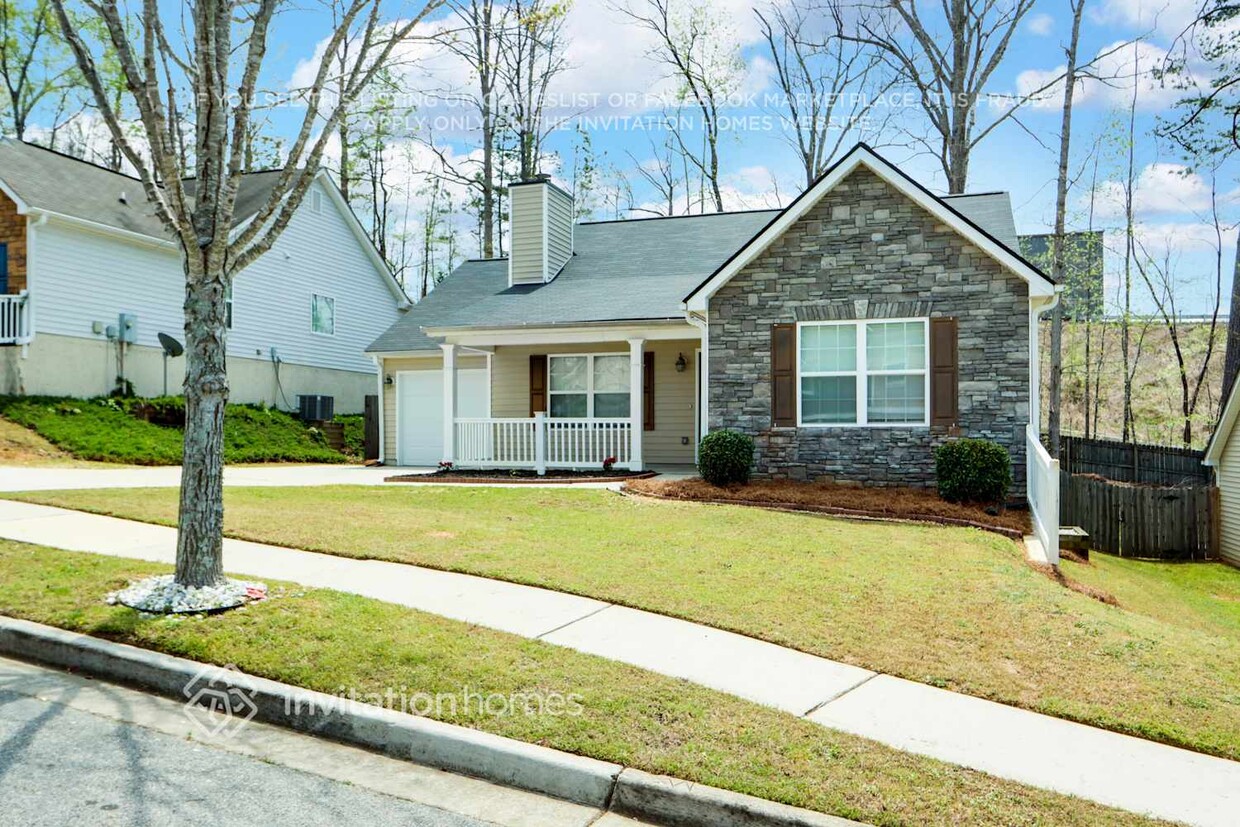 Primary Photo - 5000 Buckeye Pl