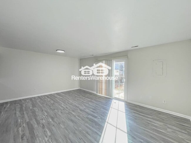 Building Photo - 1866 Olde Buckingham Rd