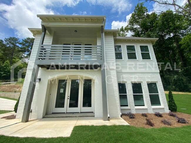 Foto del edificio - Spacious home for rent in Vestavia! Sign a...