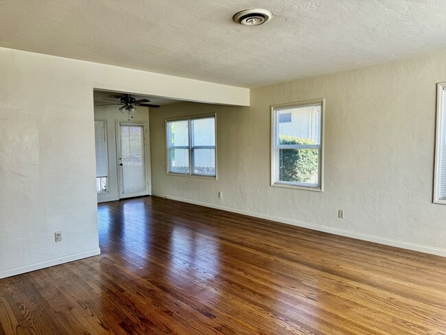 Foto del edificio - 5021 Garfield St