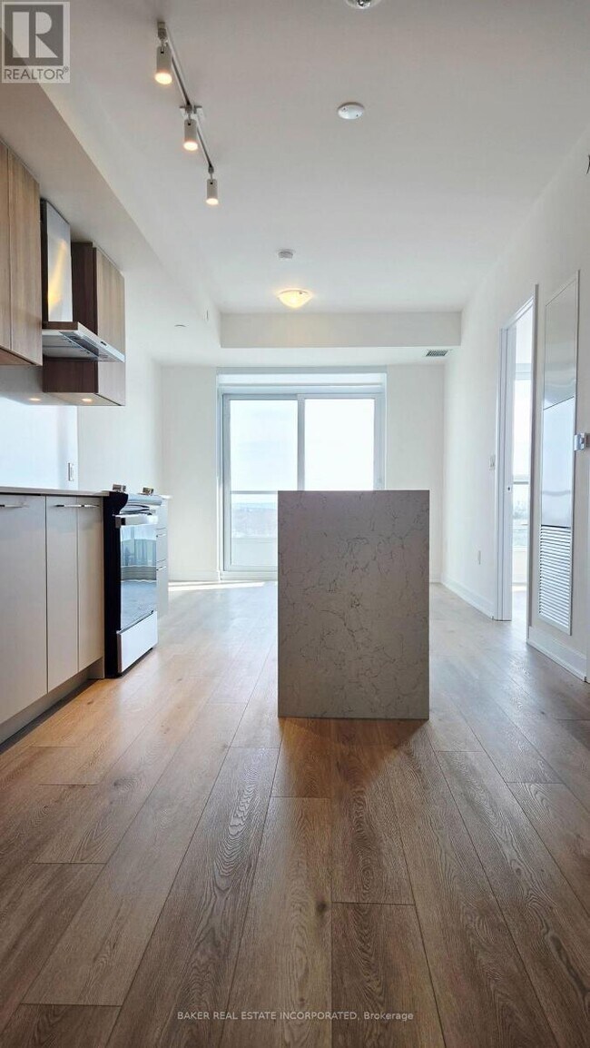 Building Photo - 500 Plains Rd E