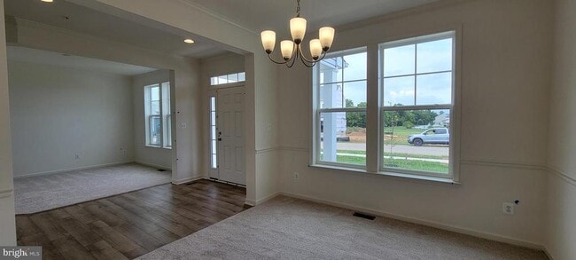 Building Photo - 9431 Alloway Dr