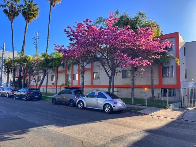 Foto del edificio - Beachwood Plaza
