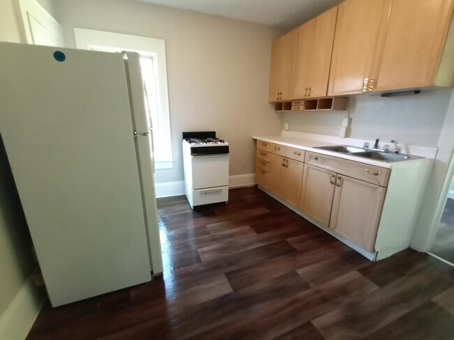 Foto del edificio - 117 Oak Park Dr