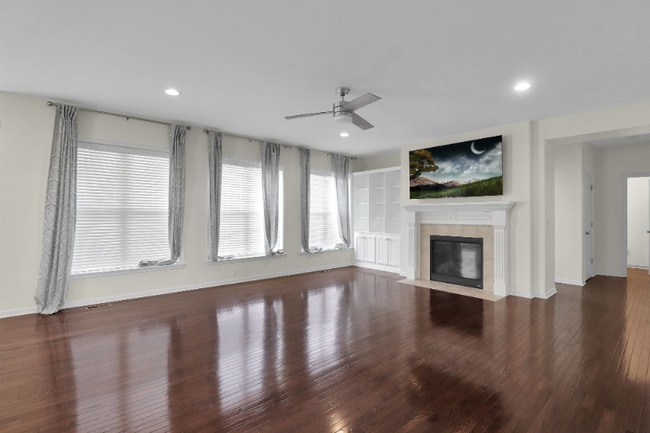 Building Photo - 6743 Palmetto Dr