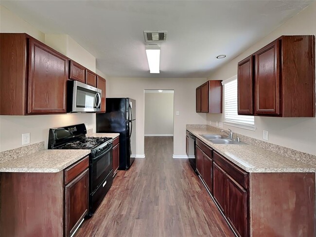 Building Photo - 6027 Stockholm Ct