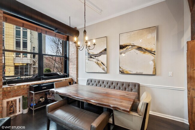 Foto del edificio - 520 W Huron St