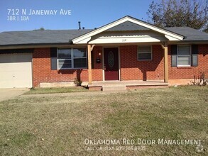 Building Photo - 712 N Janeway Ave