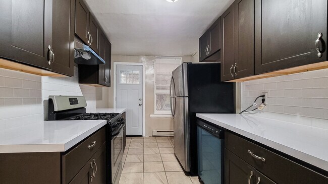 Foto del edificio - 262 Undercliff Ave