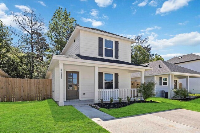 Building Photo - 16515 Jasmine Marie Pl