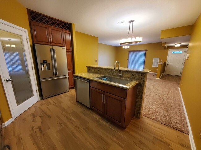 Building Photo - Stunning First-Floor Condo