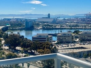 Building Photo - 400 W Ocean Blvd