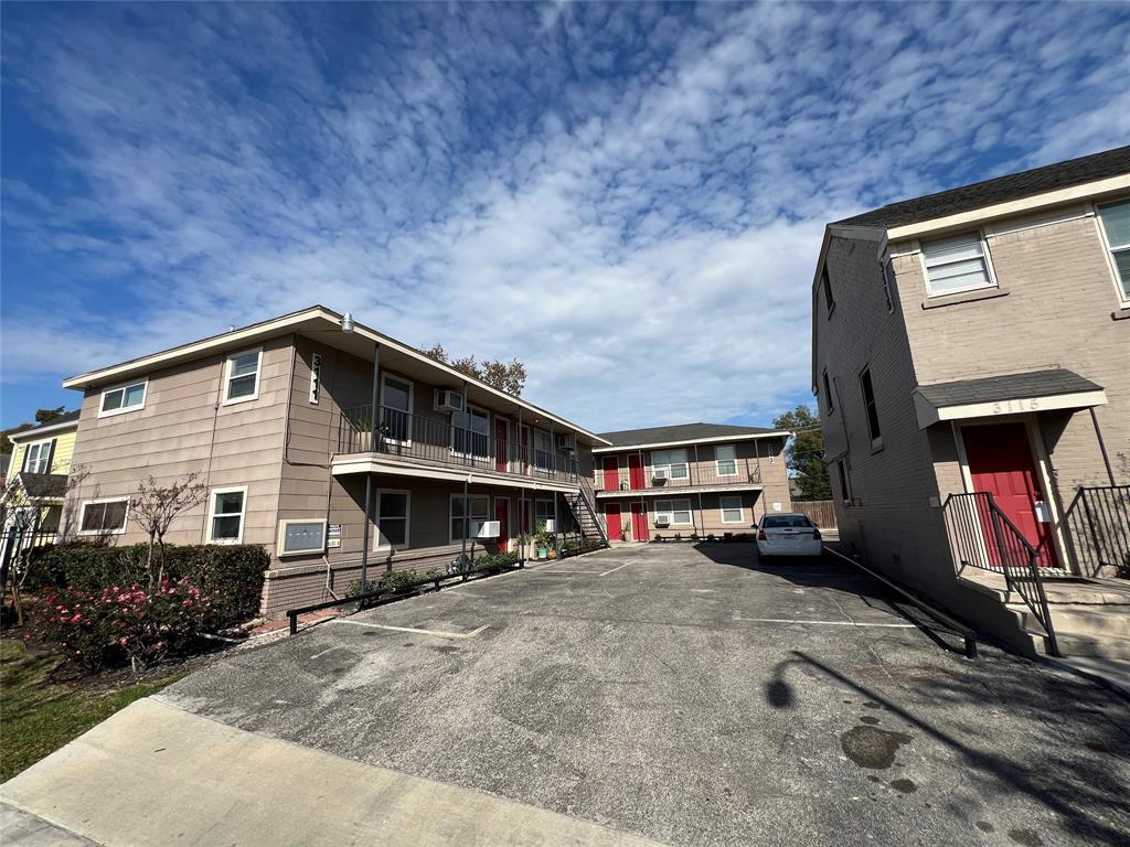 Primary Photo - 3111 Arbor St