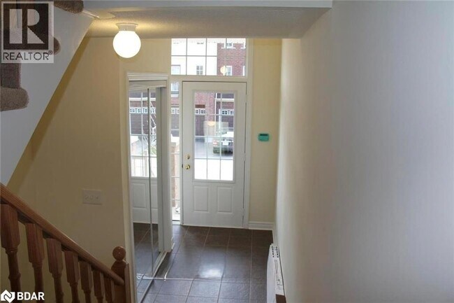 Building Photo - 2178 Fiddlers Way