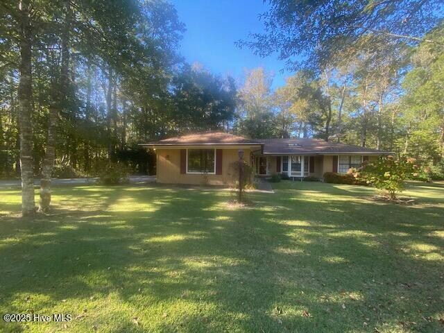 Primary Photo - 2 Pineridge Ct