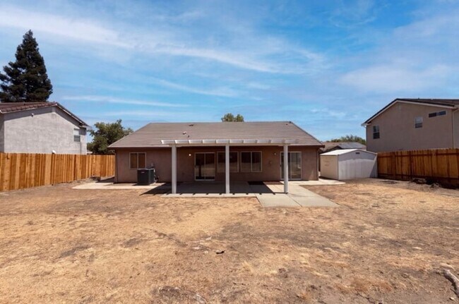 Foto del edificio - 8406 Orchard Creek Way