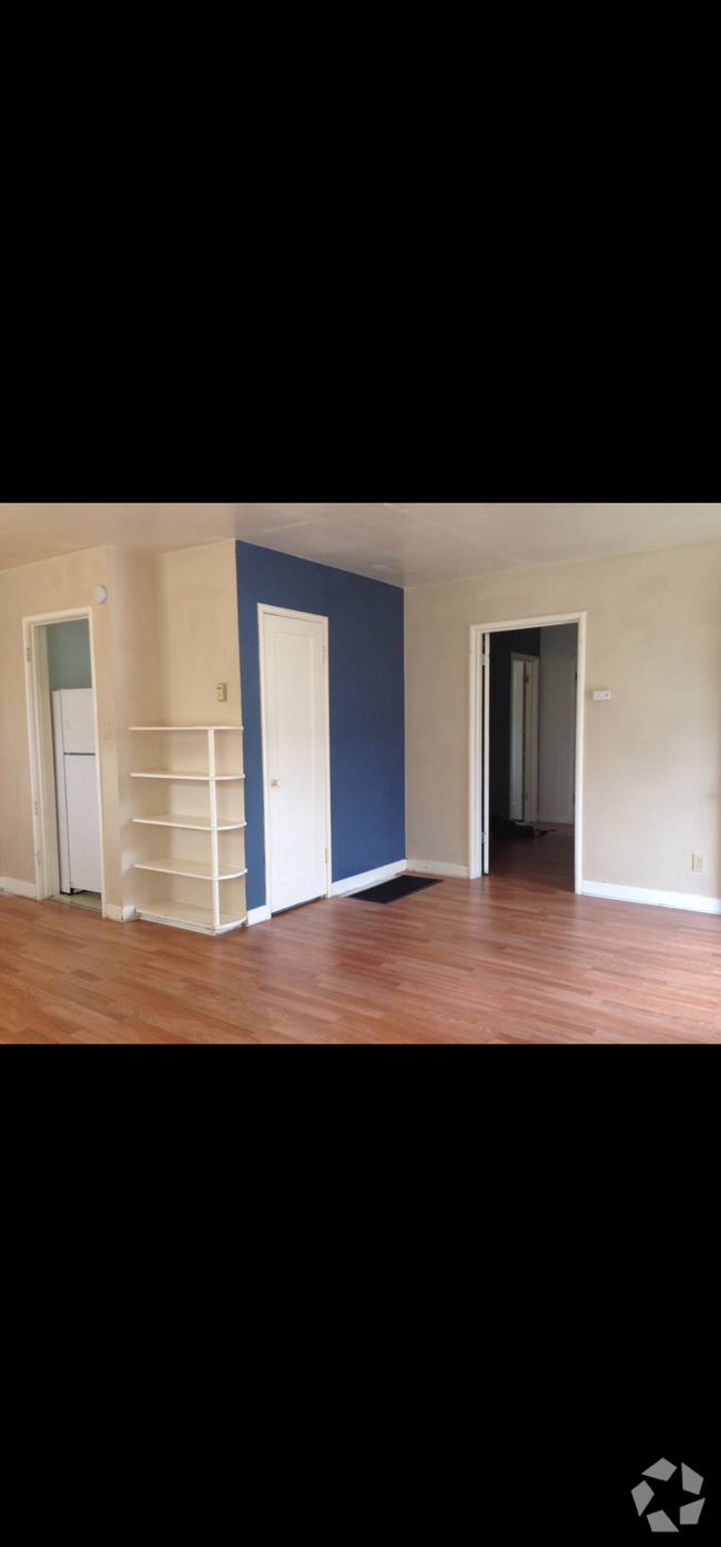 Building Photo - 5305 Panama Ave