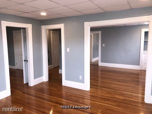 Foto del edificio - 2 br, 1 bath Apartment - 156 Shrewsbury St