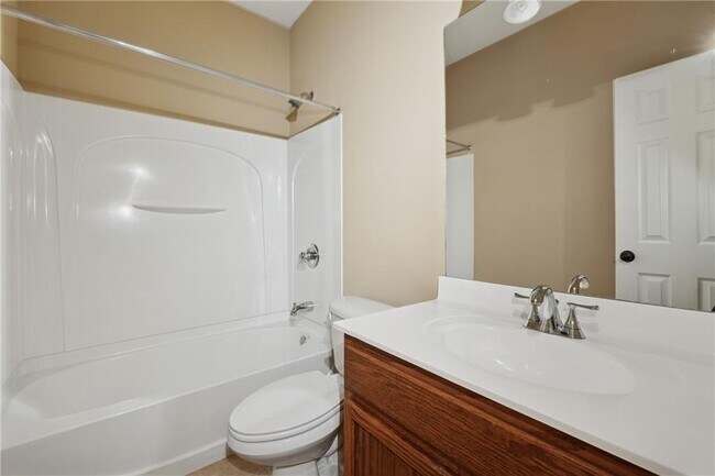 Foto del edificio - 6153 Indian Wood Cir