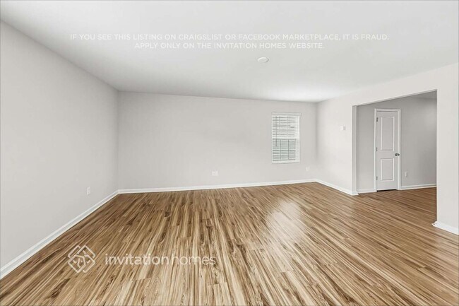 Building Photo - 1125 Woodhouse Dr