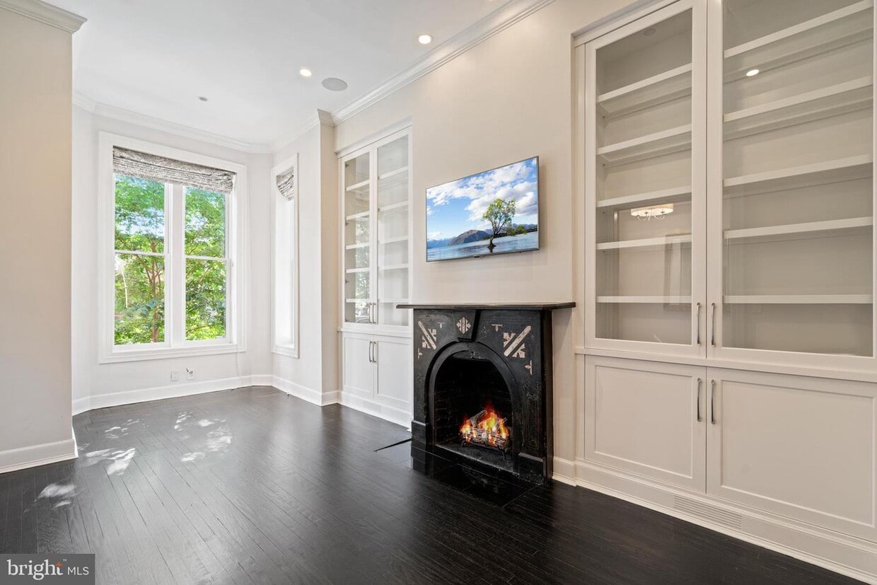 Primary Photo - 1840 15th St NW