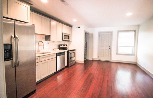 Photo - 24 Blake St House