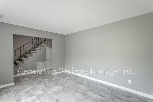 Foto del edificio - 510 Ely Rd