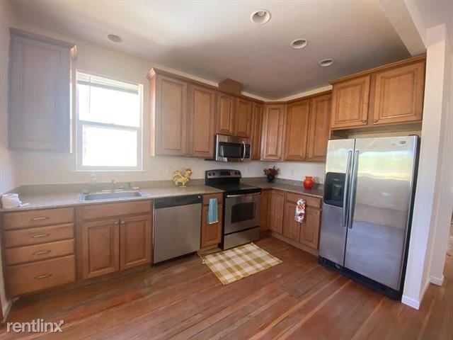 Foto del edificio - 1 br, 1 bath House - 33941 Panoche Rd